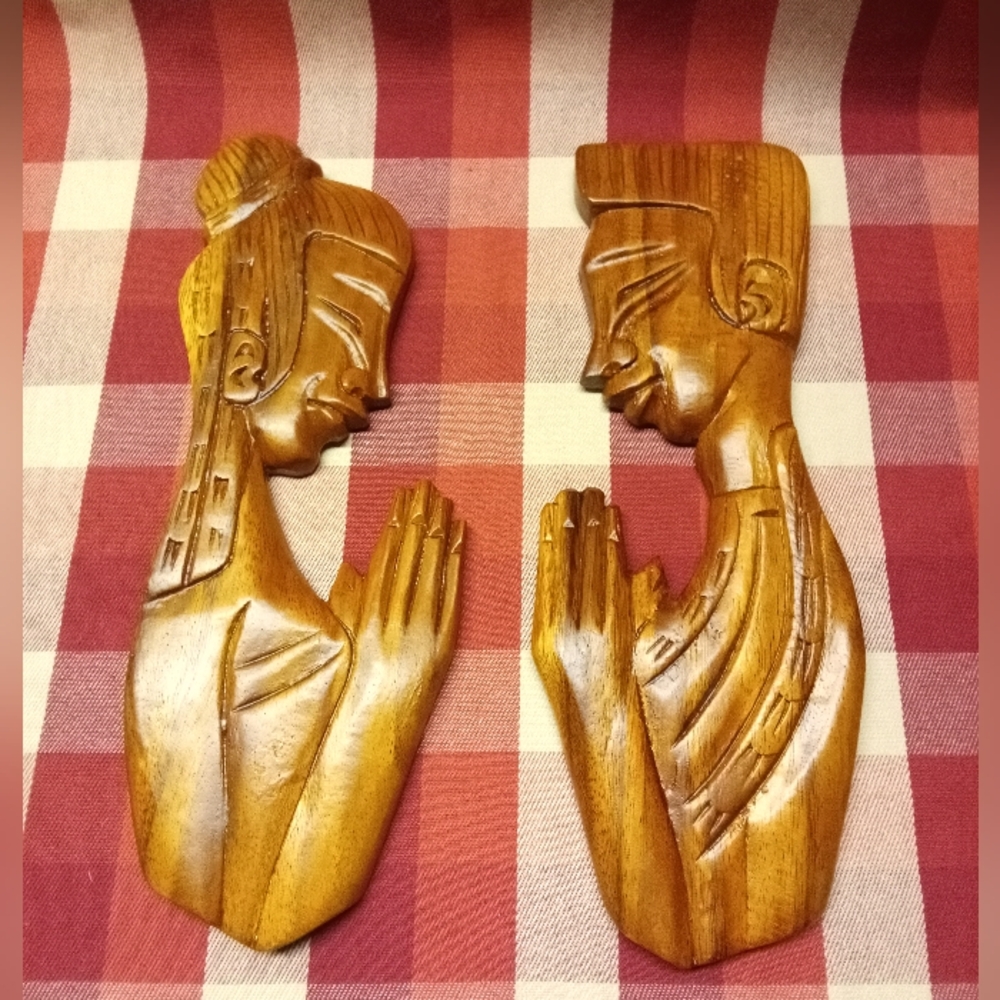 Vintage EUC Wooden Silhouette's